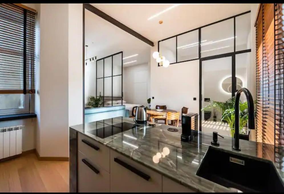 Palace Of Culture Loft Apartment Warsaw