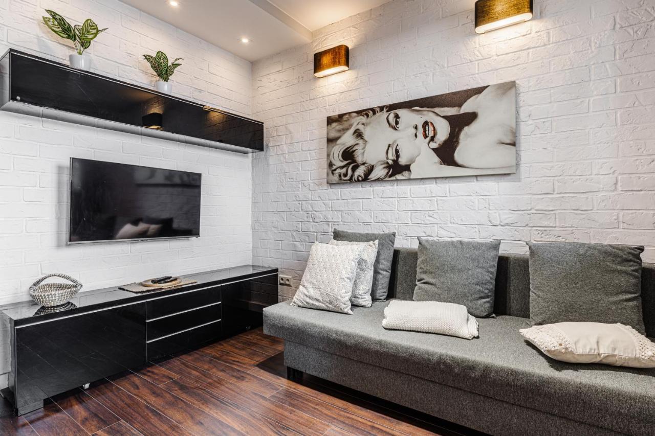Apartment Spacious Ac View Pokorna 2 Parking *