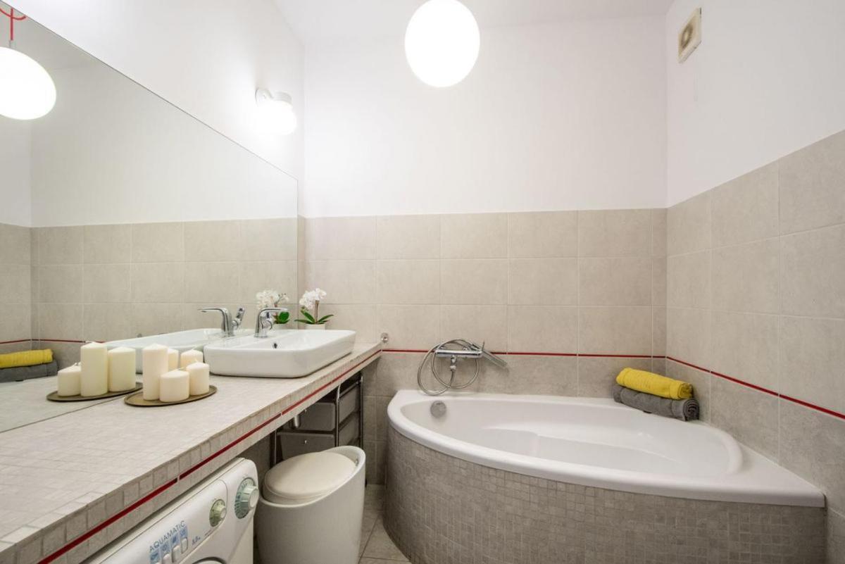 Project Comfort Apartament Leszczynska 12/11 Powisle