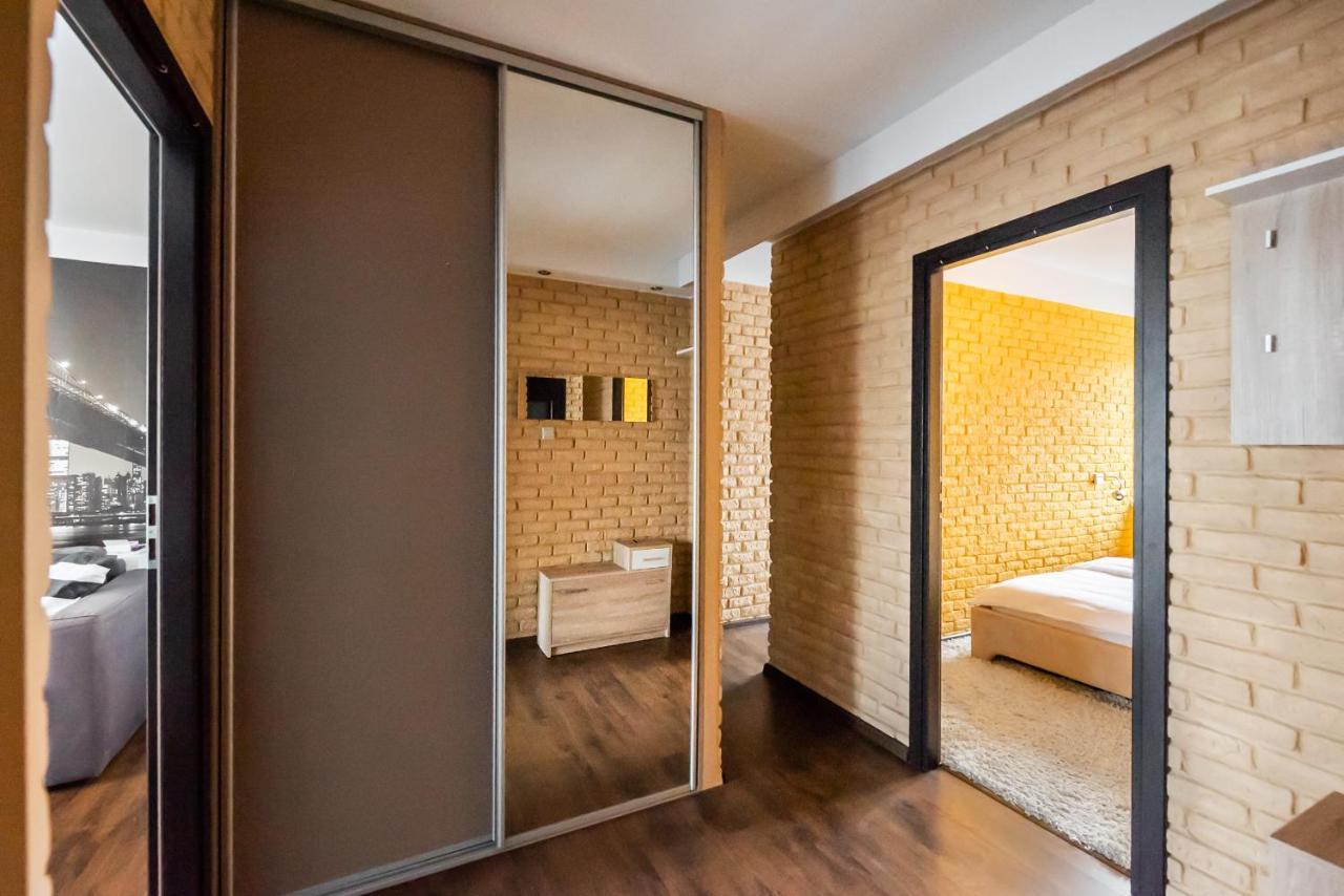 Mokotow Contemporary Apartment