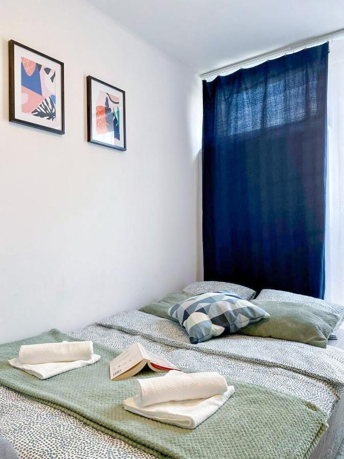 Halby Chlodna 15 Apartment Warsaw