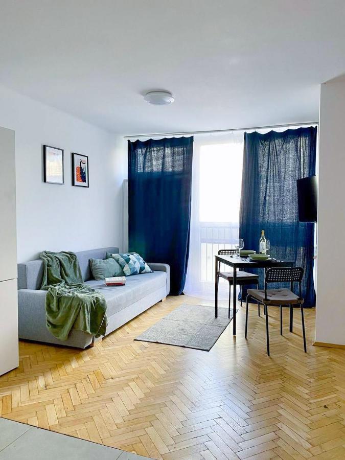 Halby Chlodna 15 Apartment Warsaw