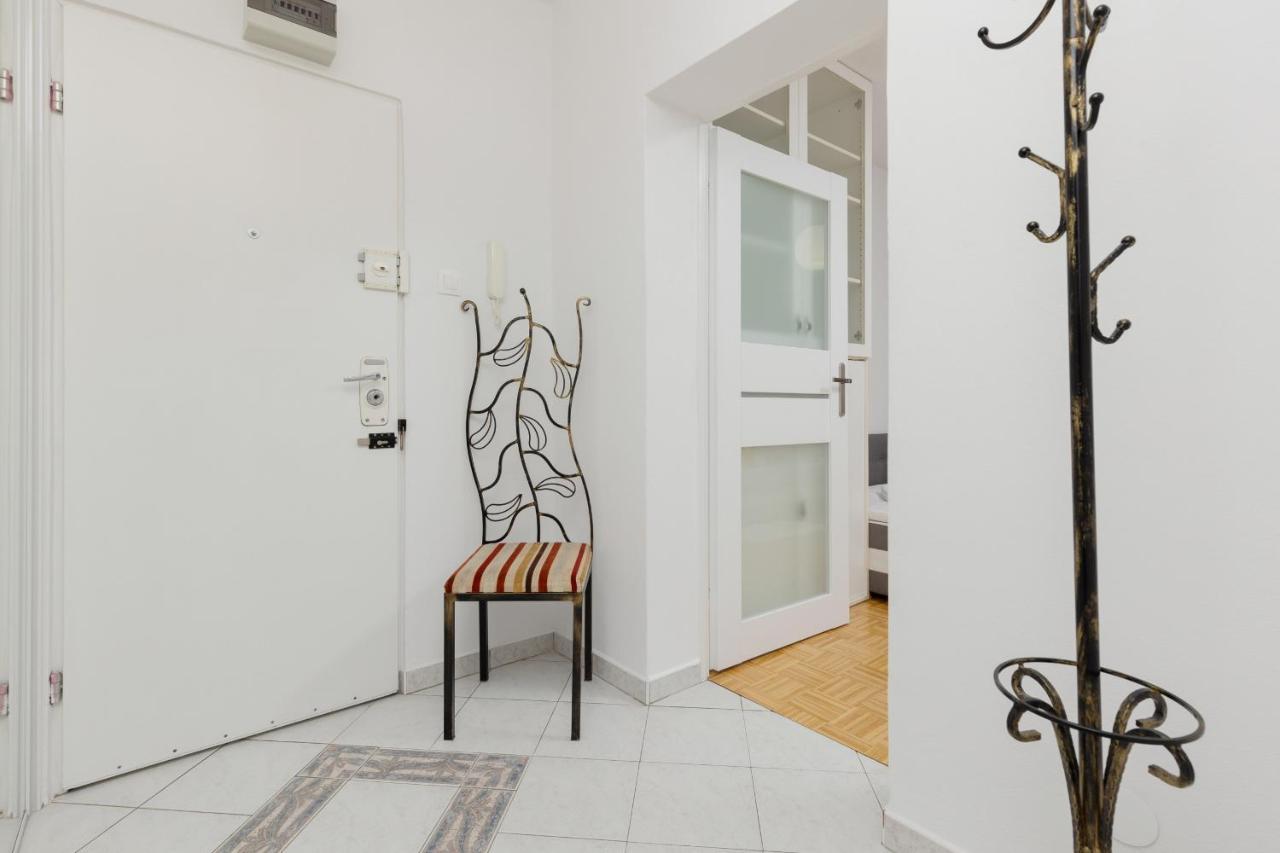 Family Bogatynska Bemowo By Renters * Warsaw