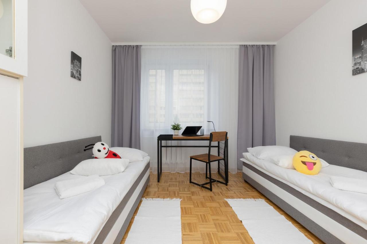 Family Bogatynska Bemowo By Renters