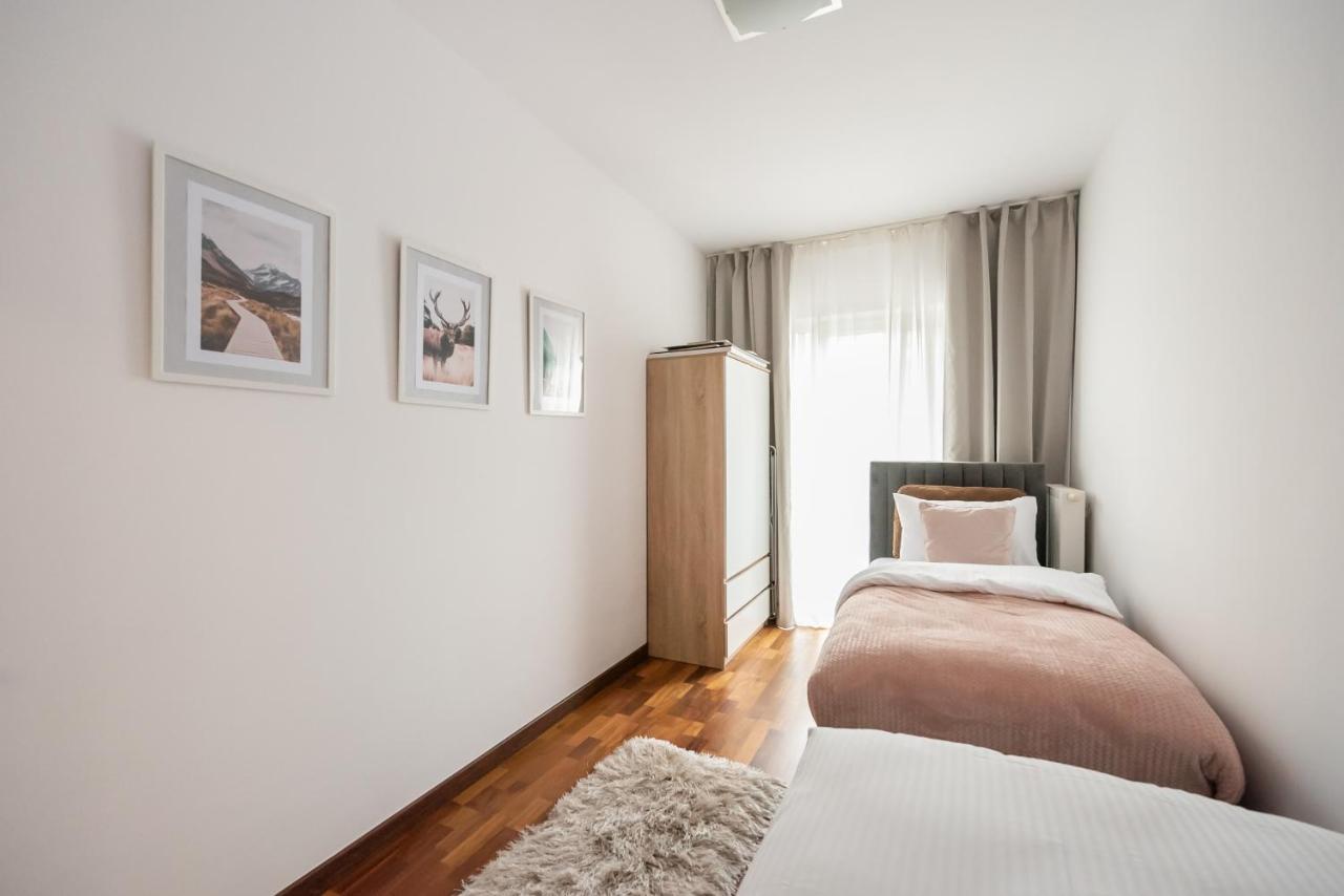 Apartment Wola Sunset Free Parking