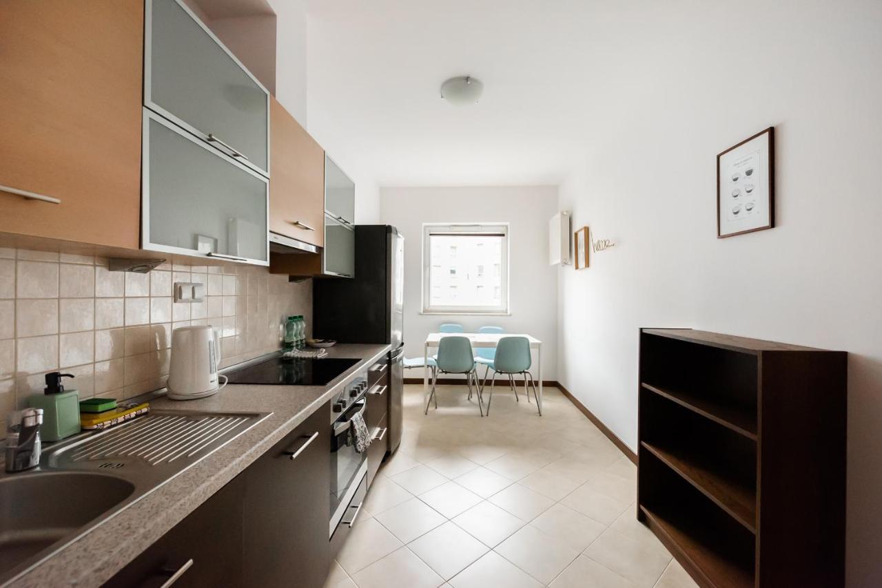 Wola Sunset Free Parking Apartment Warsaw