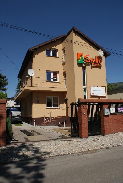 Spillo Bed & Breakfast 2*