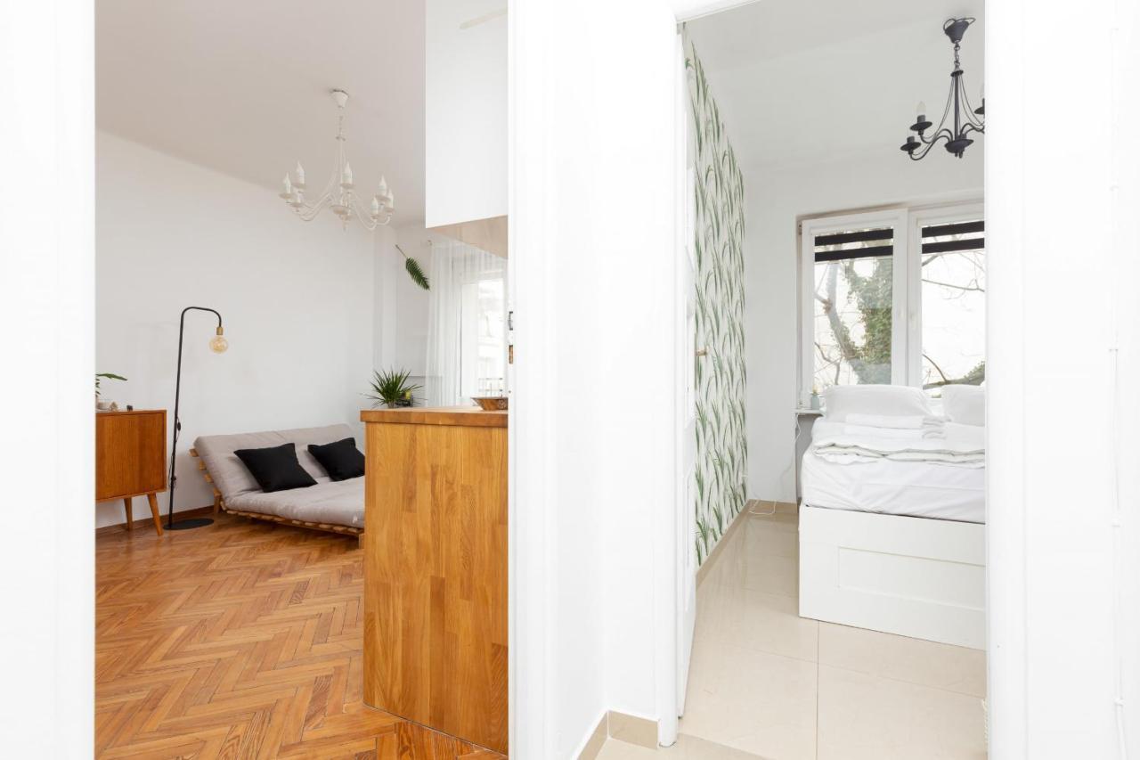 Metro Szwedzka Beautiful Praga By Renters Apartment Warsaw