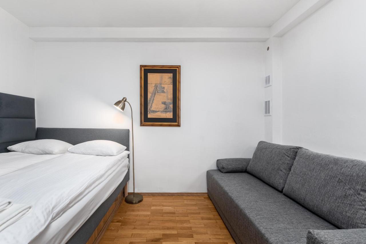 Apartment E. Plater With Ac By Your Freedom
