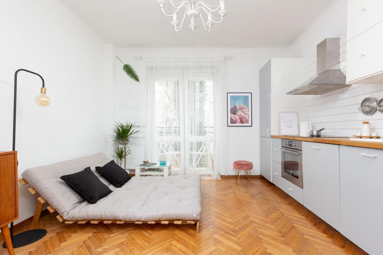 Metro Szwedzka Beautiful Praga By Renters
