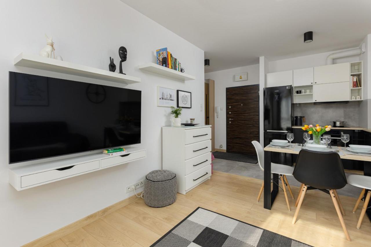 Apartment Targowek Pet-friendly With Parking By Renters *