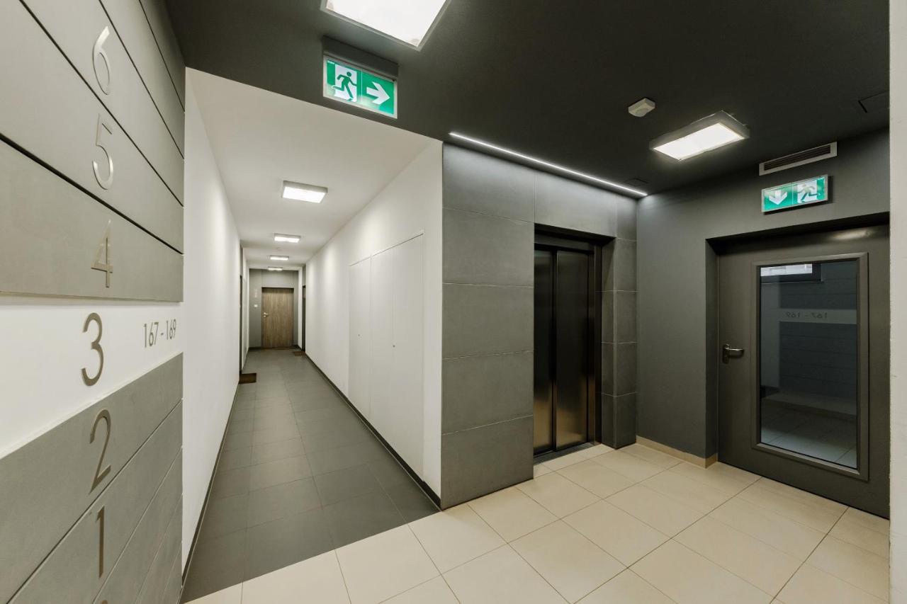 Apartamento Wola, Wi-fi, Smart Lock, Air Condition *