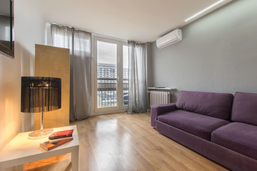 Apartment 24h Check In, Aircon- Free Public Pool-fitness-sauna