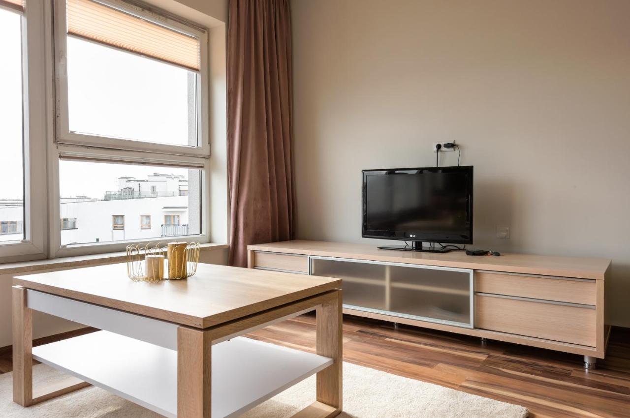 Apartment Wola 8th Floor Rose *