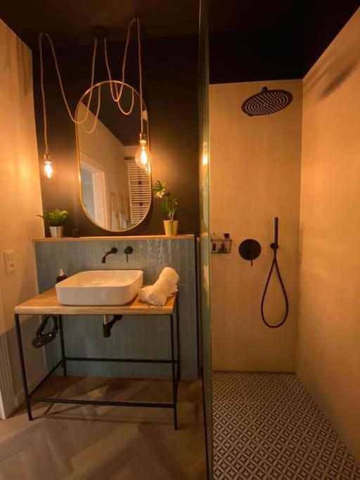 Art & Pleasure Waw Z Bezplatnym Parkingiem Apartament *