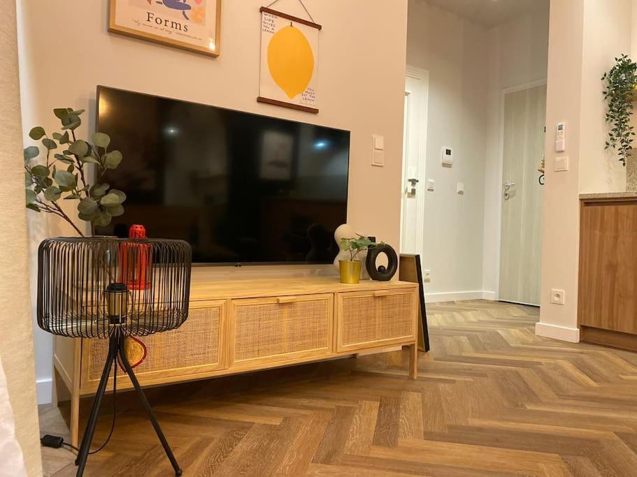 Apartament Art & Pleasure Waw Z Bezplatnym Parkingiem *