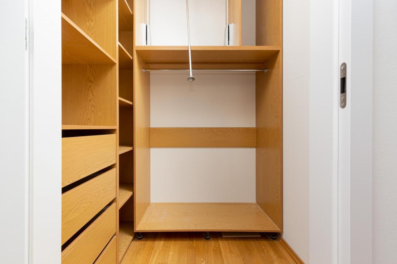 Apartament Park Arkadia With Parking Mokotow By Renters