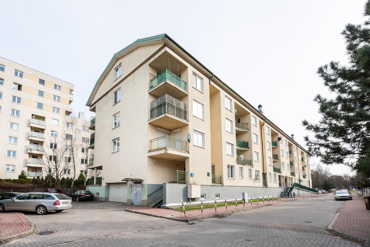 Apartment Wola Park Lovely - Near Metro Warsaw