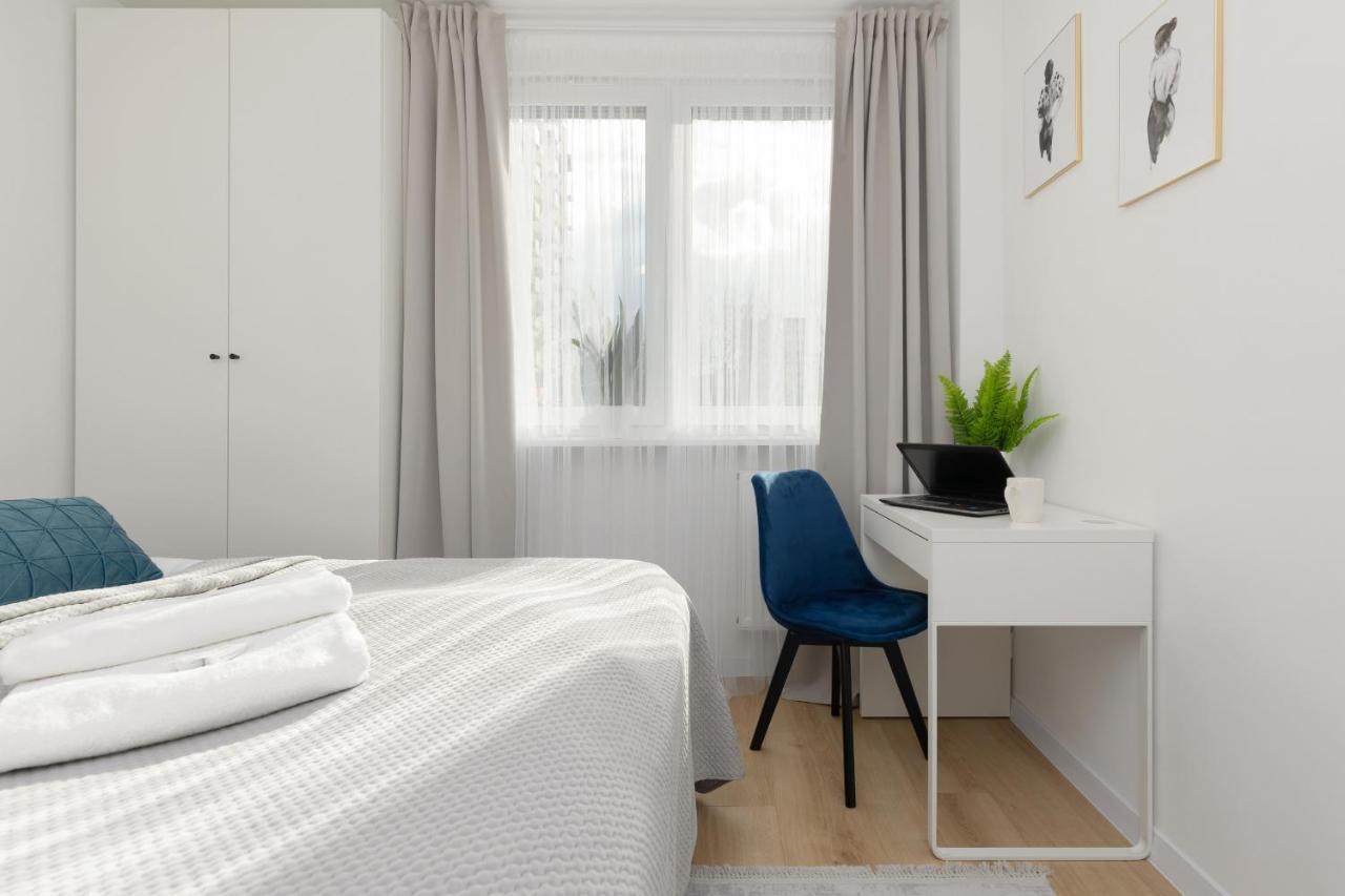 Spacious Suwalska Targowek By Renters Căn hộ Warsaw