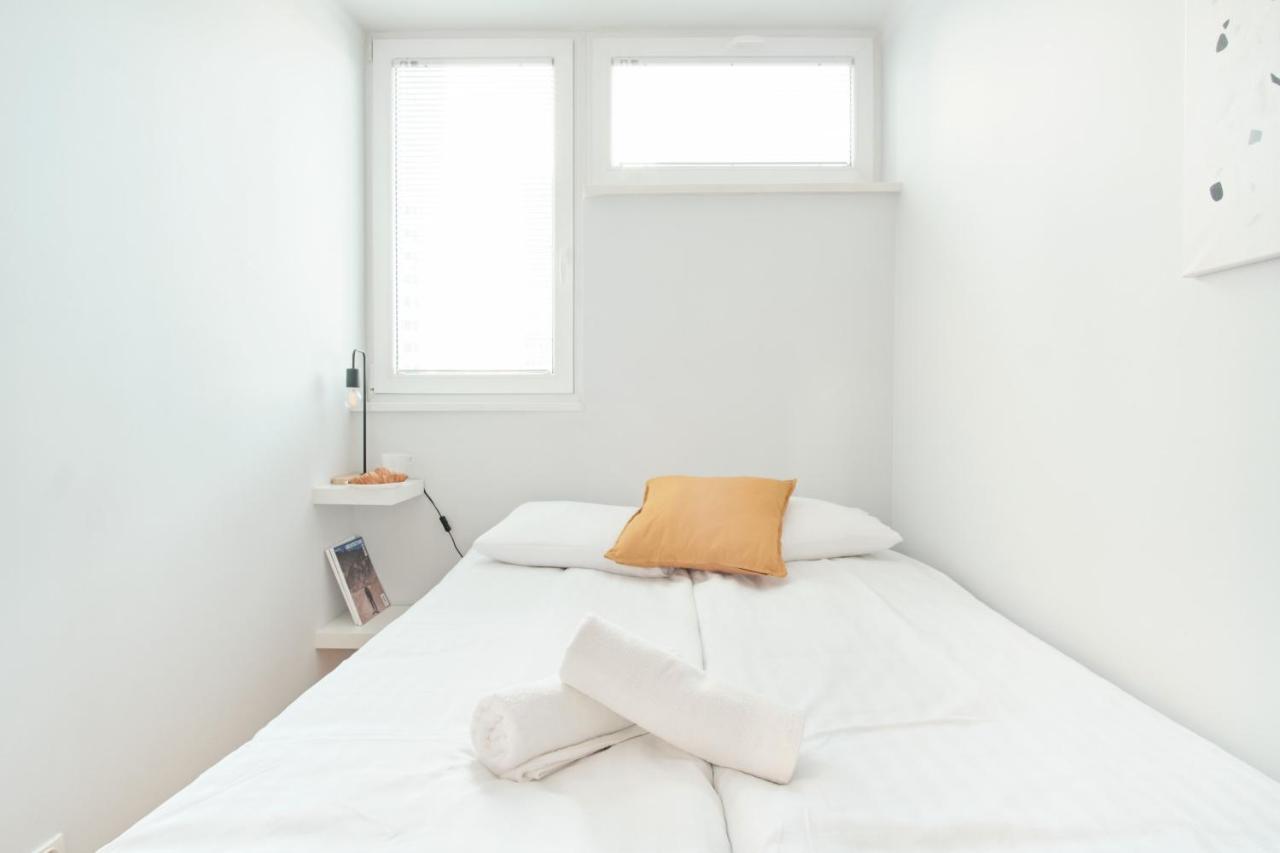 Grzybowska 16/22 By Homeprime Apartment *