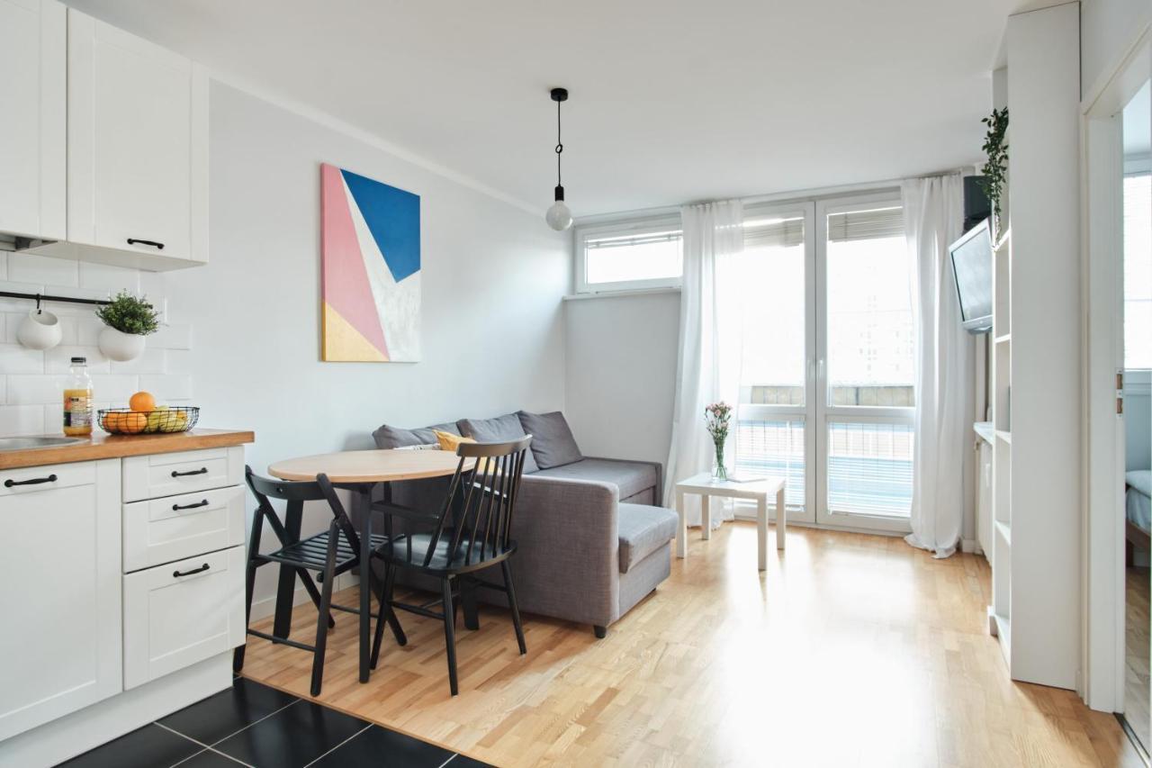 Apartment Grzybowska 16/22 By Homeprime Warsaw