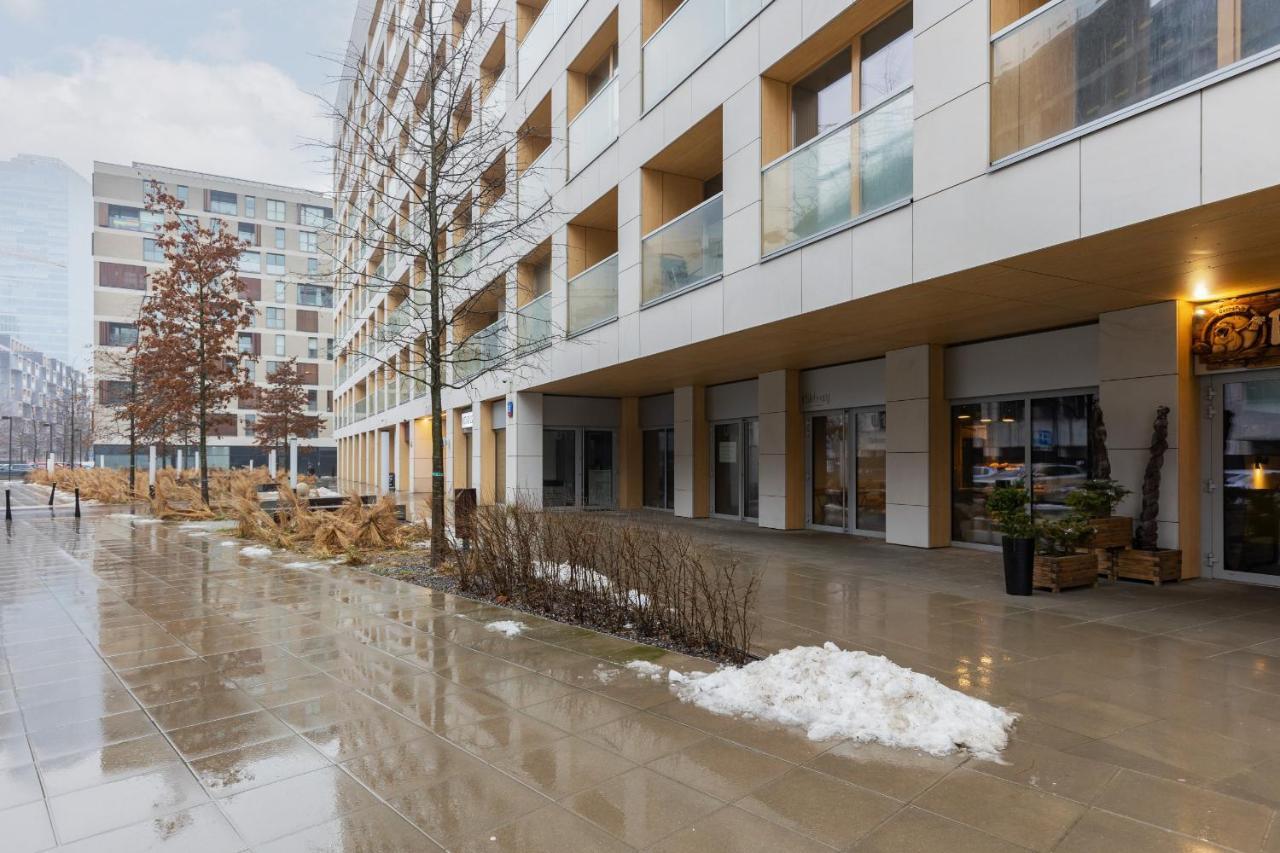 Apartment Cozy With Parking In The 19th District By Renters Warsaw