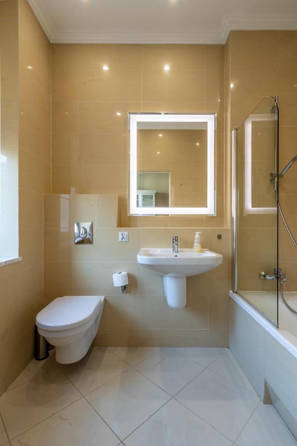 Luster I Obrazow Apartamento Varsóvia
