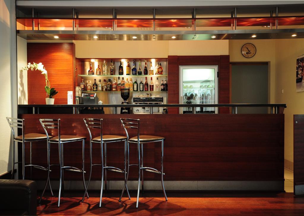 Rezydencja Belweder Klonowa Bed & Breakfast Warsaw