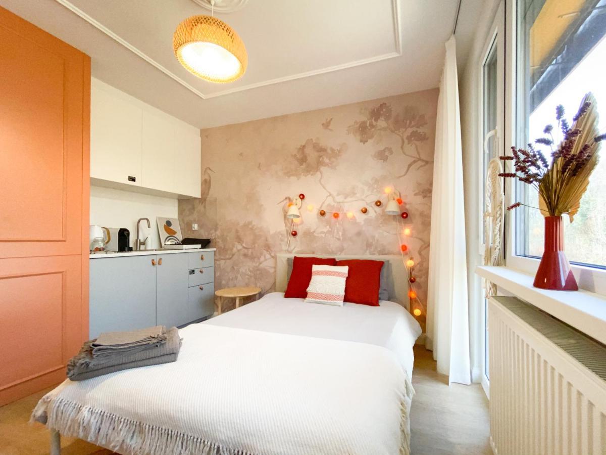 Apartment Fala Metro Sgh Klub Stodola Parking Parkview Fast Wifi