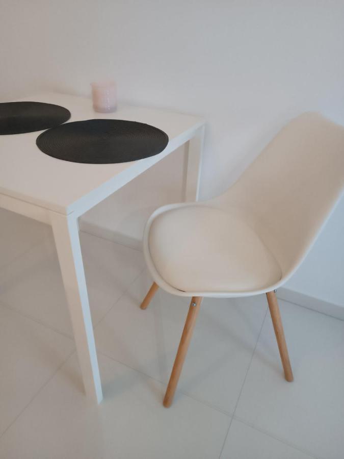 Apartment Wiktoryn 6a Warsaw