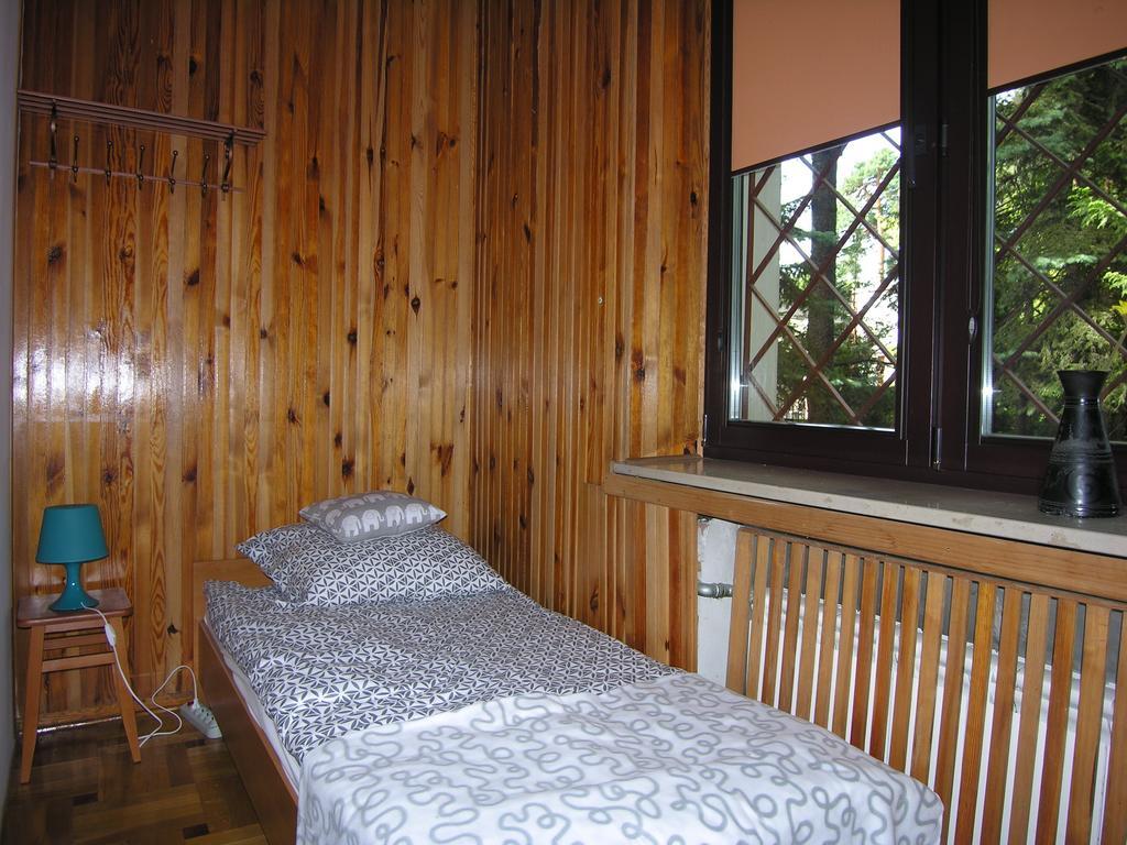 Nhà trọ Wawer *