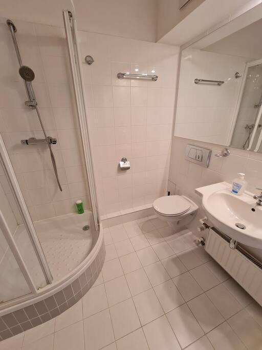 10q - Z6 Apartament 703 Apartamento