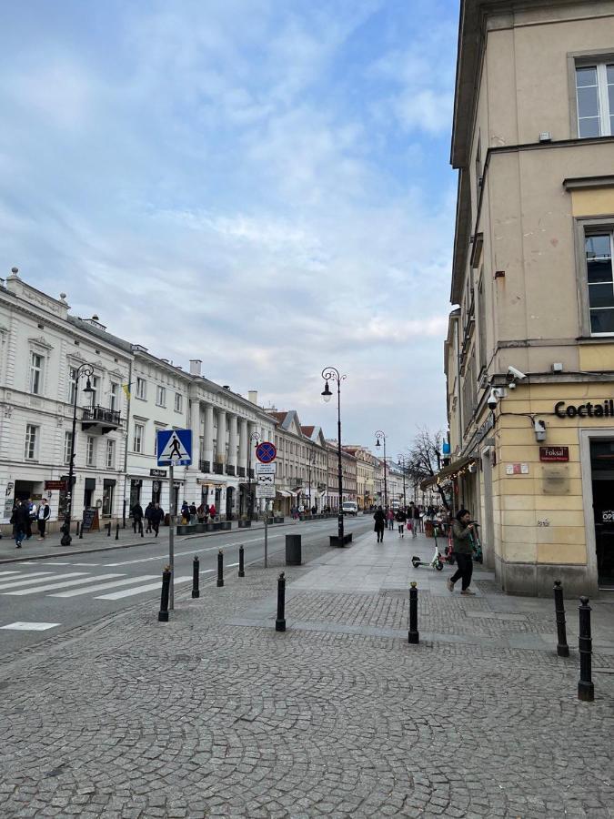 Foksal - By Hik * Warsaw