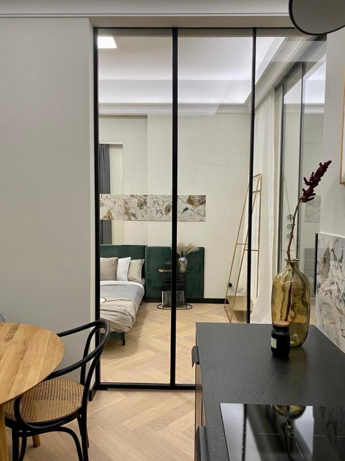 Ak Apartment *