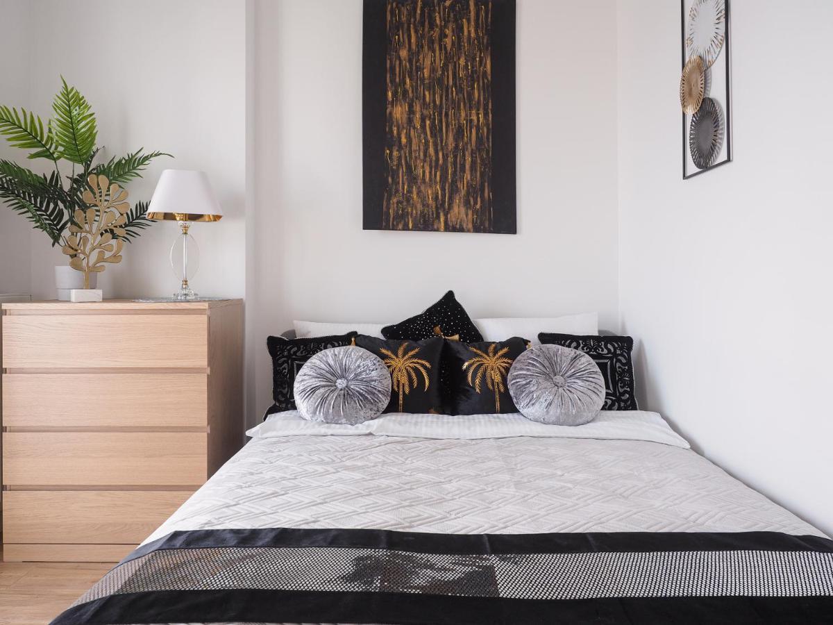 Apartamento Kasprzaka 29 Wola Tower Free Garage By Perfect Varsóvia