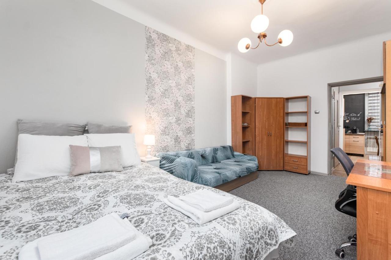 Dabrowszczakow 6 By Homeprime Apartamento Varsóvia
