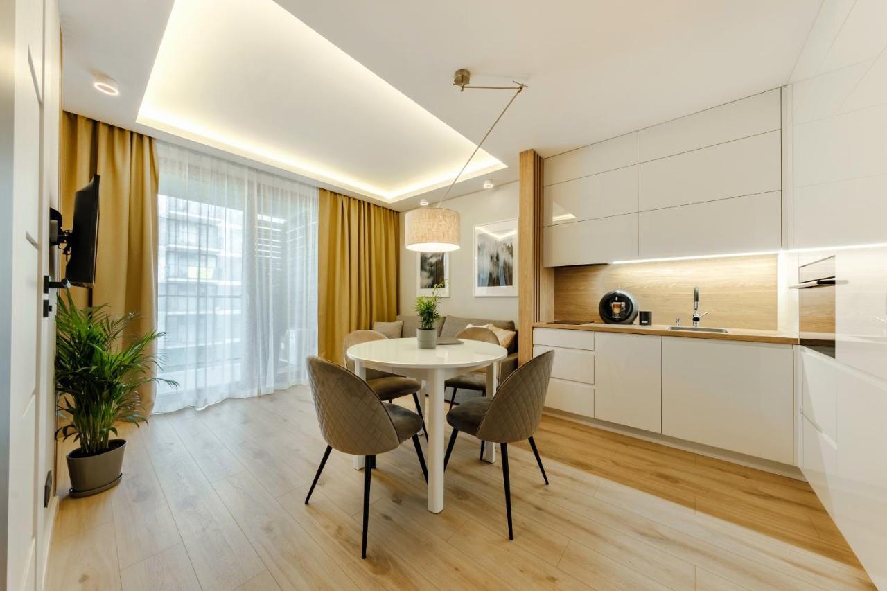 Wola, Wi-fi, Smart Lock, Air Condition Apartamento Varsóvia