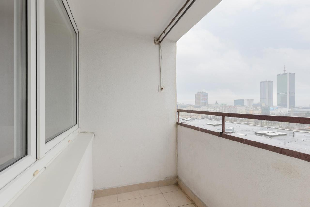 Golden By Renters Apartment *
