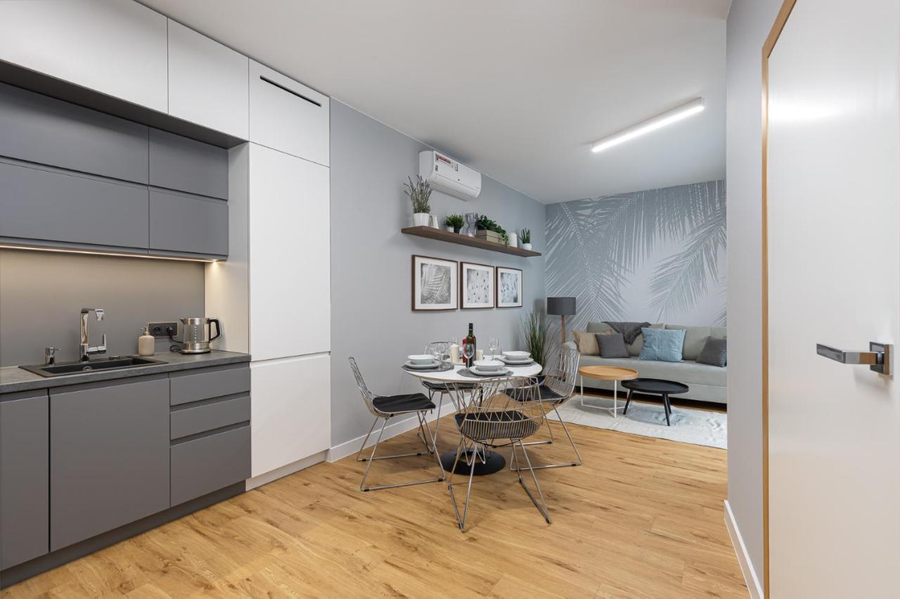 Ecru Luxurious In Port Praski With Balcony Wwa35 Apartament