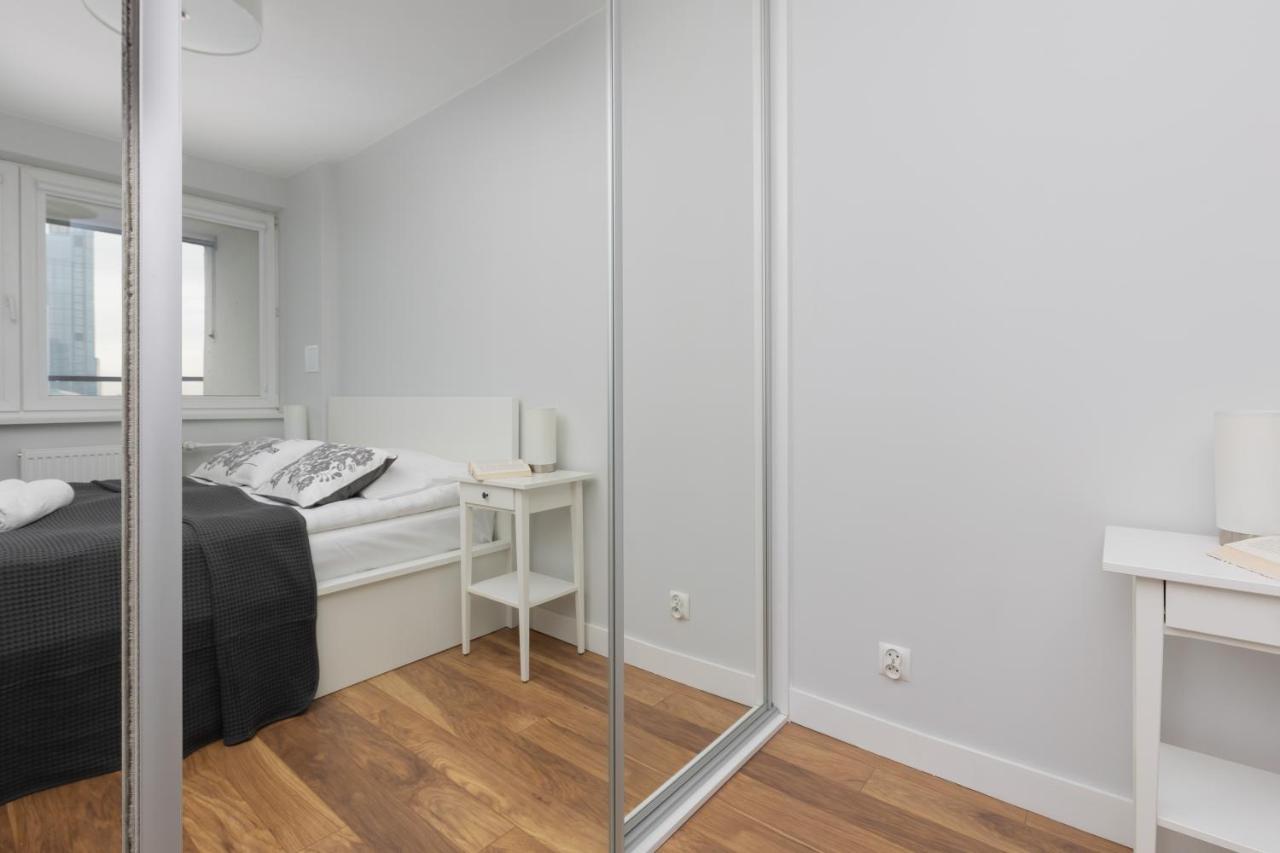 Apartment Golden By Renters