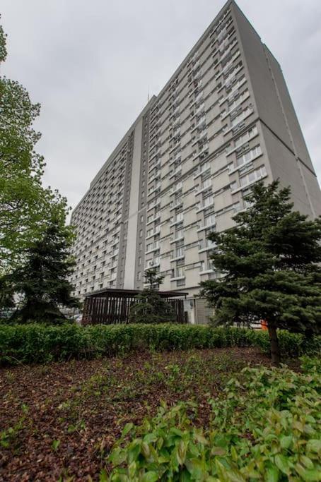 24h Check In, Aircon- Free Public Pool-fitness-sauna Apartment Warsaw