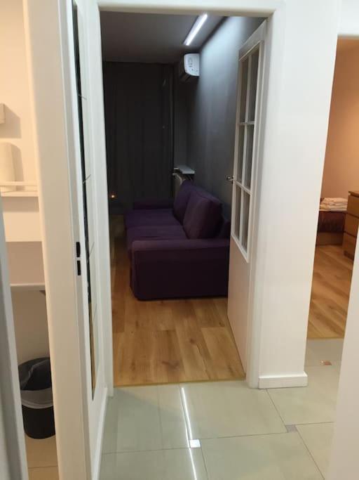 24h Check In, Aircon- Free Public Pool-fitness-sauna Warsaw