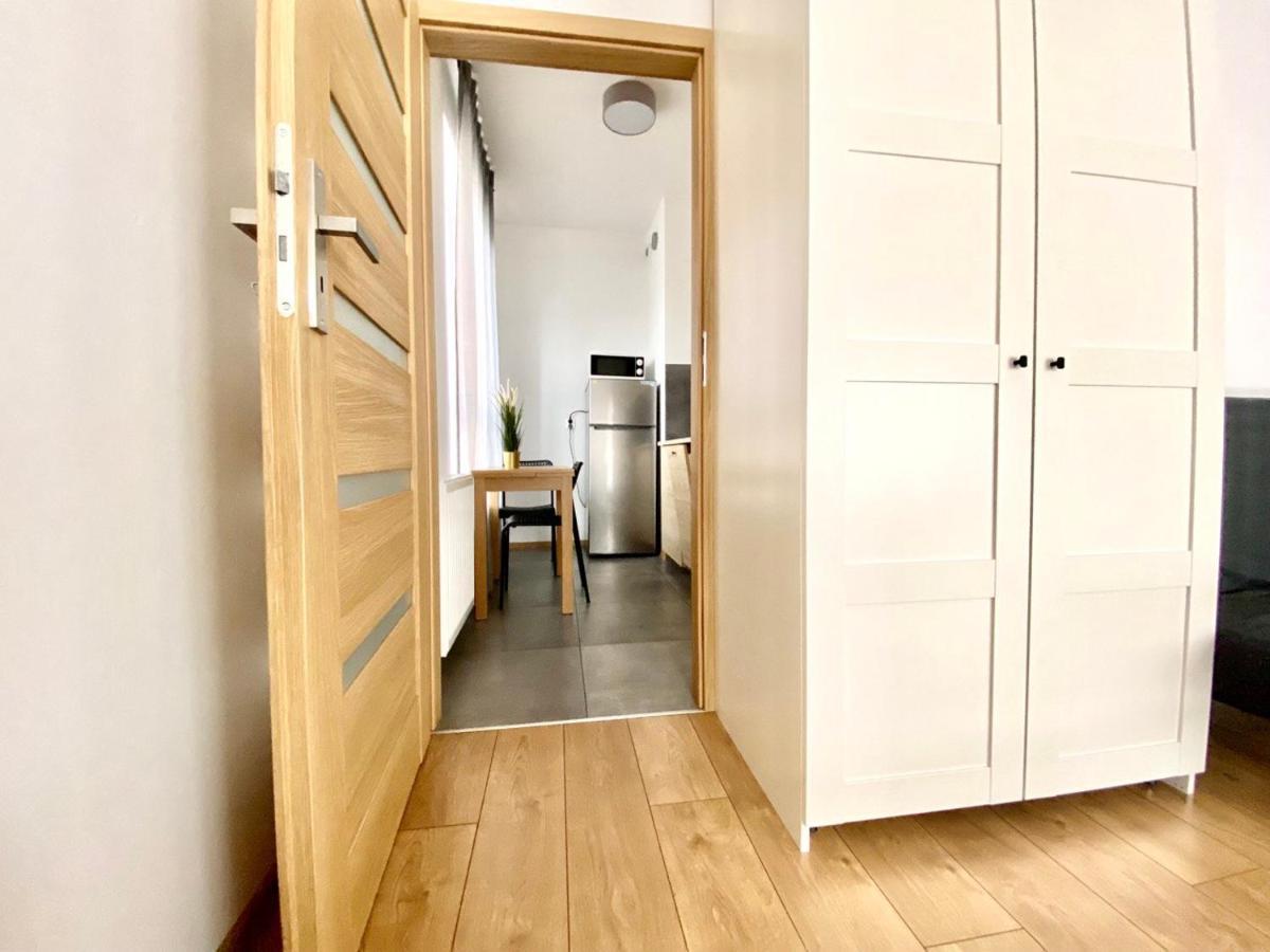 Apartment K22 Komputerowa *