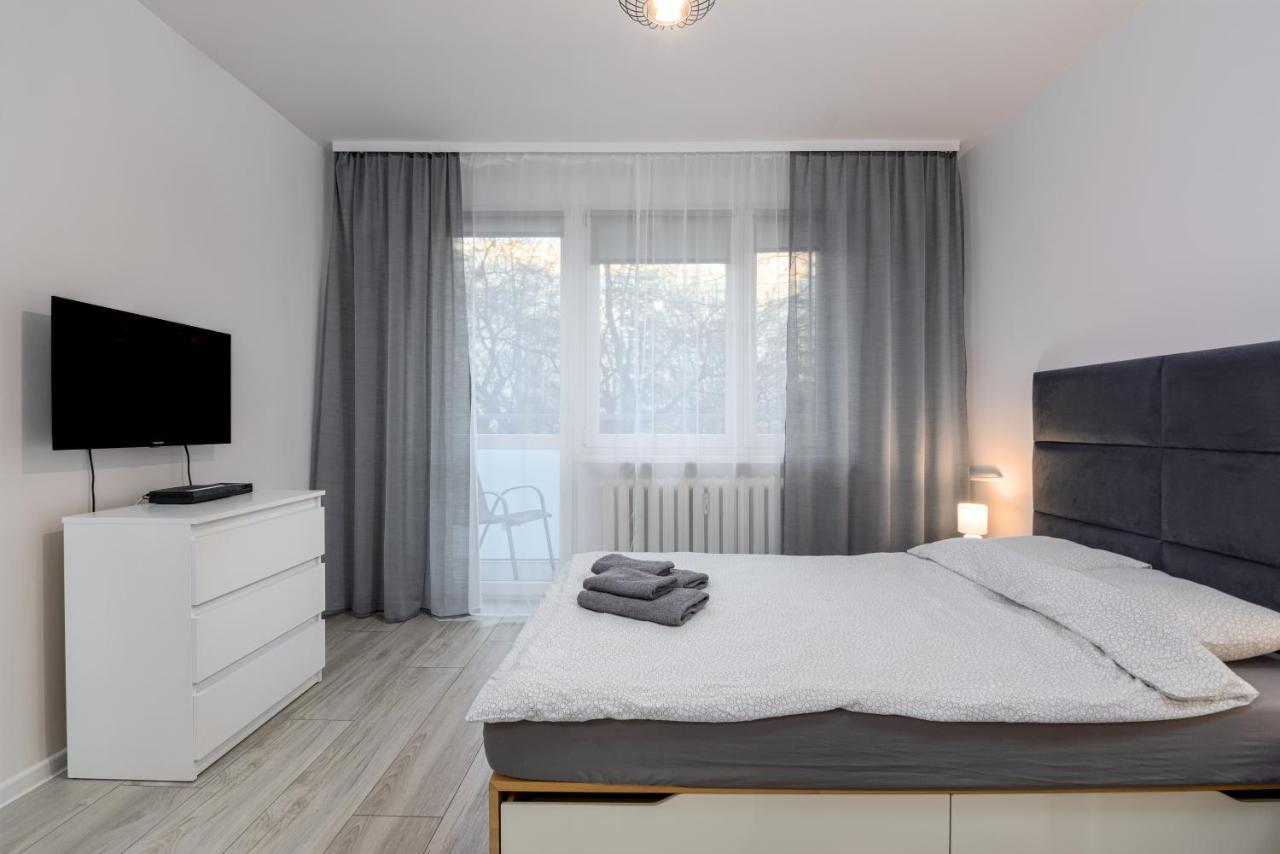 Andersena Modern B - 10 Min Cmkp - 5 Min Metro - 15 Min Center Apartment Warsaw
