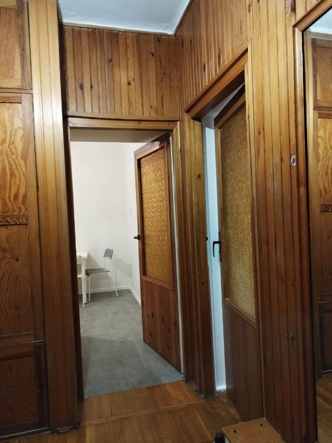 Pokoje, Na Wlochach, Ul. Nieduza Kwatera prywatna *