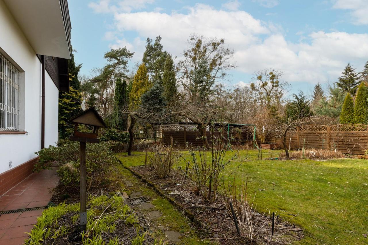 Quiet Bemowo House With Garden By Renters * Warsaw