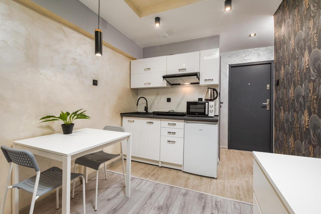 Czerniakowska 40 By Homeprime Apartment *