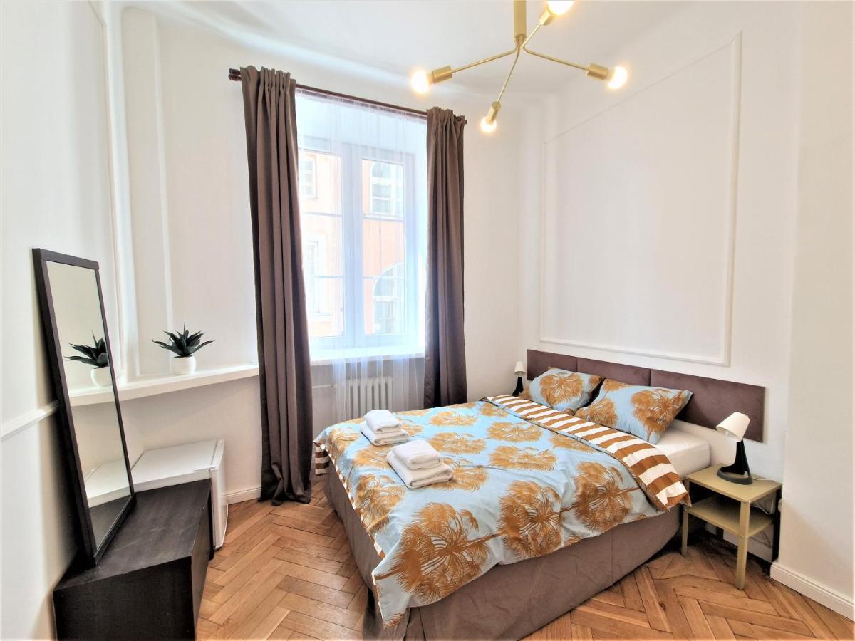 J&w Swietojanska Guest house