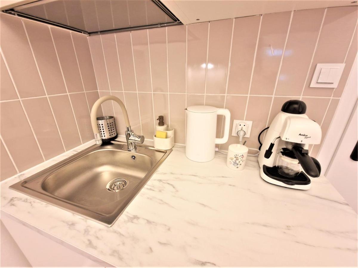 Guest house J&w Swietojanska Warsaw