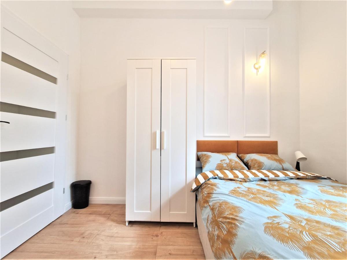 Guest house J&w Swietojanska Warsaw